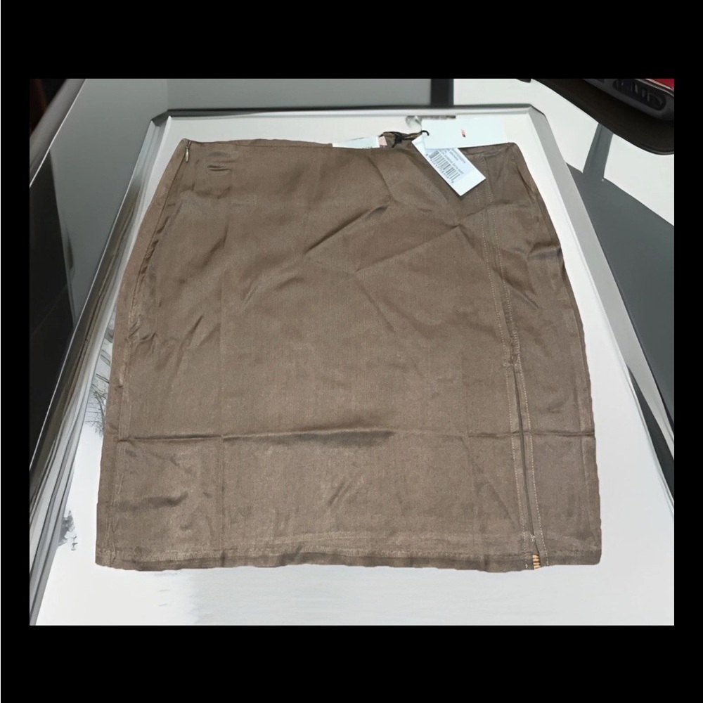HONOR THE GIFT WOMENS SATIN SKIRT Gorgeous Brown W/Side Slit & Hidden Zip $140